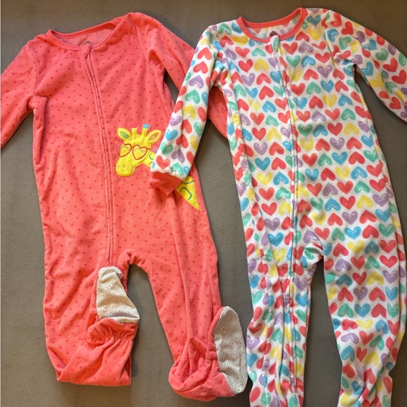 Kids Headquarters Pink Giraffe and Multicolor Heart Footies pajamas 4T - Picture 1 of 2